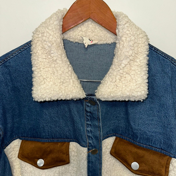 BiBi Women’s Blue Denim & Cream Sherpa Jean Jacket Size Small - Picture 13 of 16